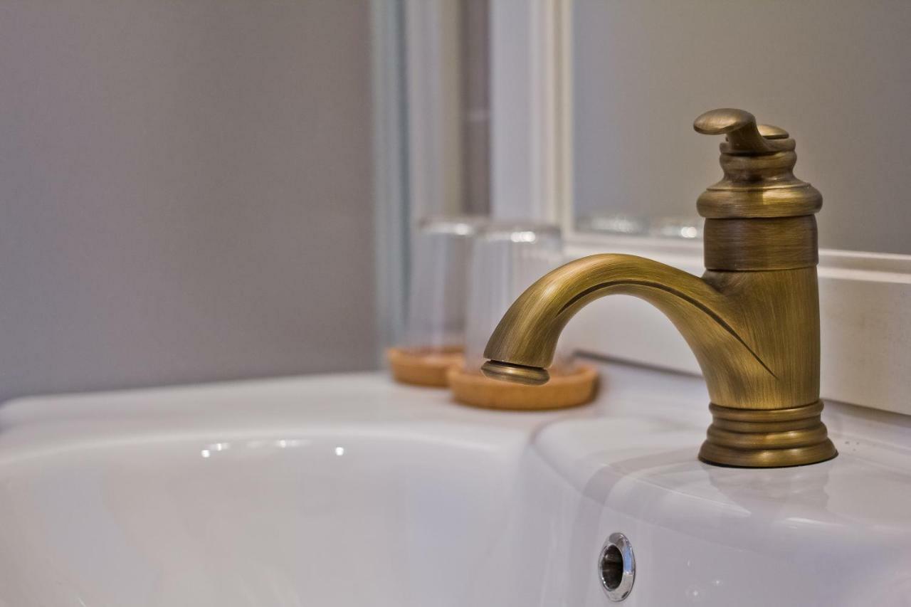 Golden Rooms Bed & Breakfast Триест Экстерьер фото