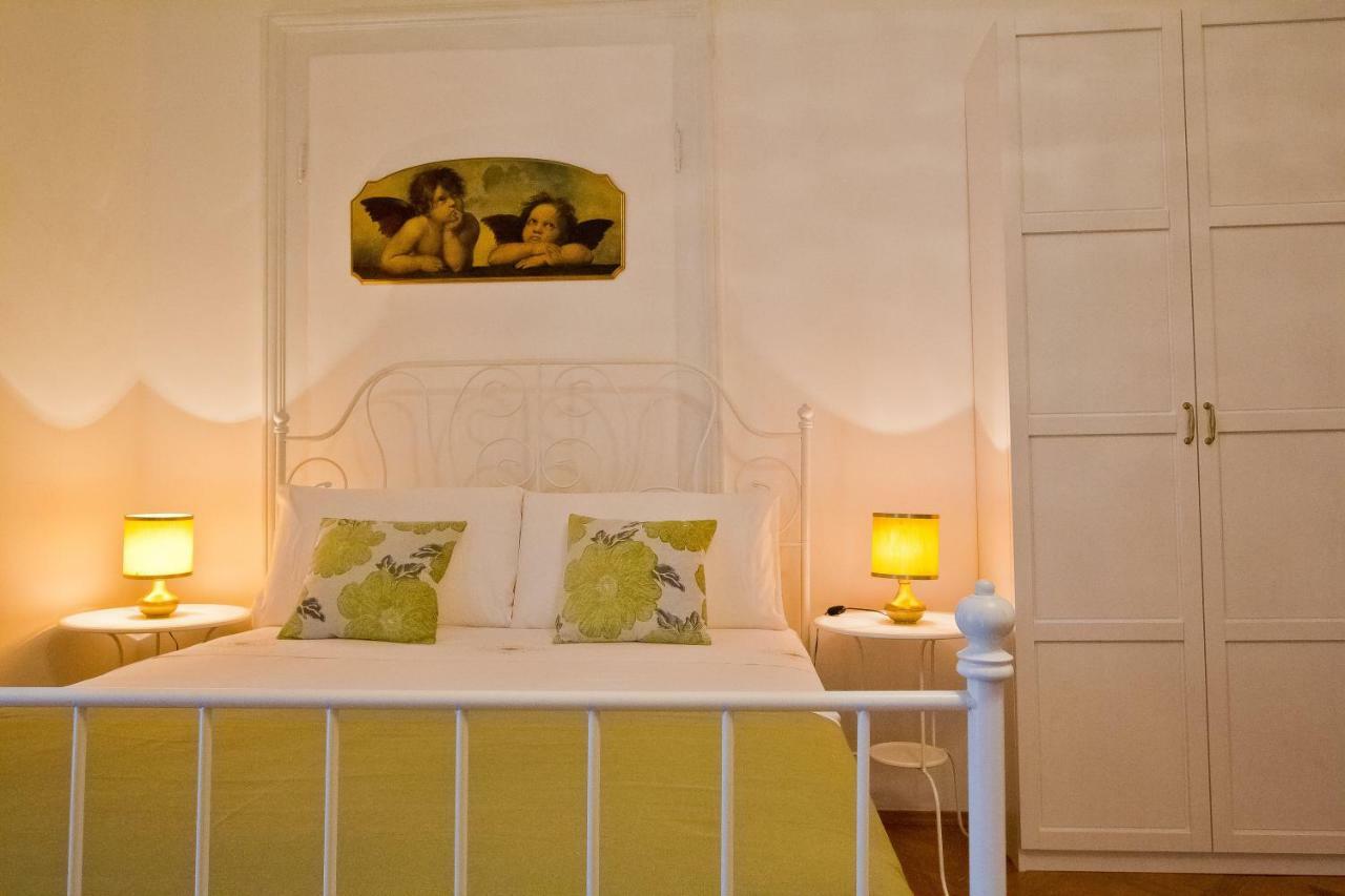 Golden Rooms Bed & Breakfast Триест Экстерьер фото